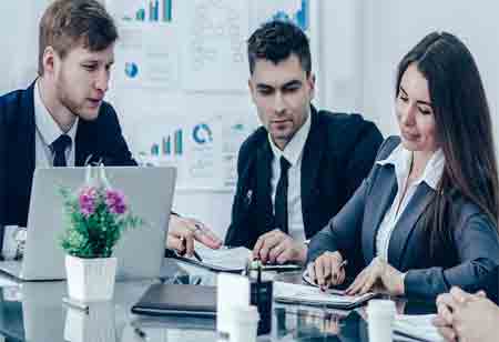 Driving Business Growth with the Power of Fractional CFO Services